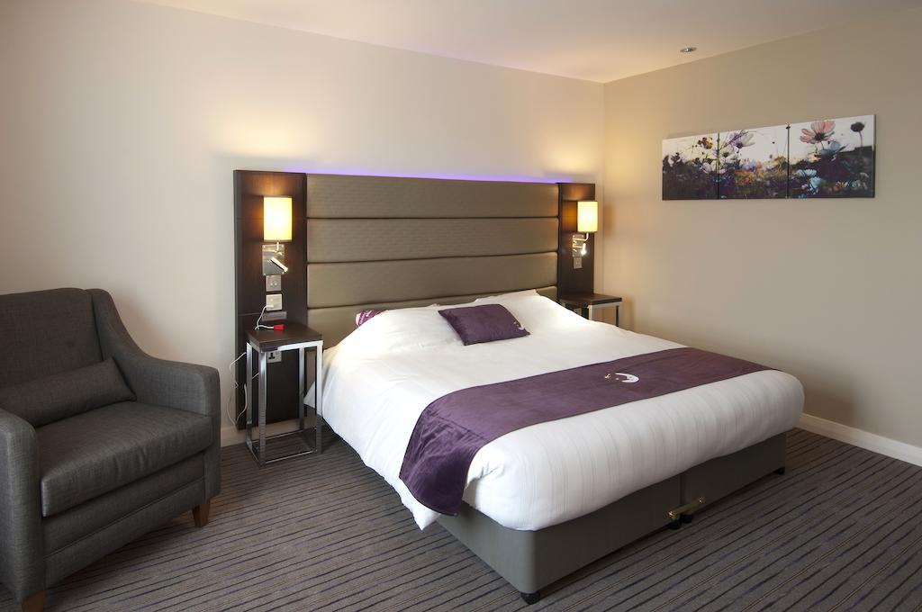 Premier Inn Fleet Habitación foto