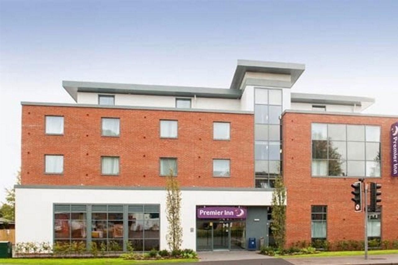 Premier Inn Fleet Exterior foto